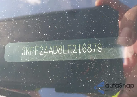 2020 Kia Forte Lxs z USA, uszkodzony, nr VIN 3KPF24AD8LE216879